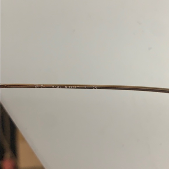 Gold mirrored RayBan Aviators - Picture 6 of 8